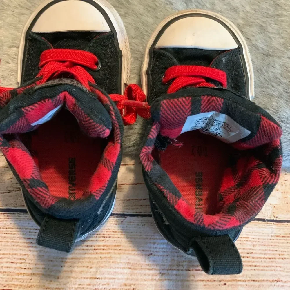 Converse All Star Black & Red Hi-Top Sneakers Size 5